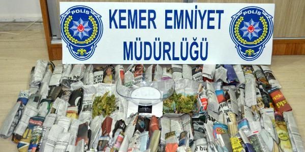Ralli alanında uyuşturucu alışverişi