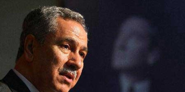 Arınç: Demokraside güçlenmiş bir Türkiye var