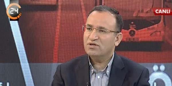 Bozdağ: Avukat ve şüpheli delilleri görebilecek