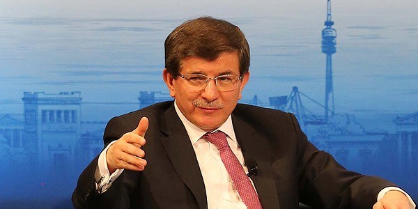 Davutoğlu: IŞİD konvoyunu vurmak zorunda kaldık