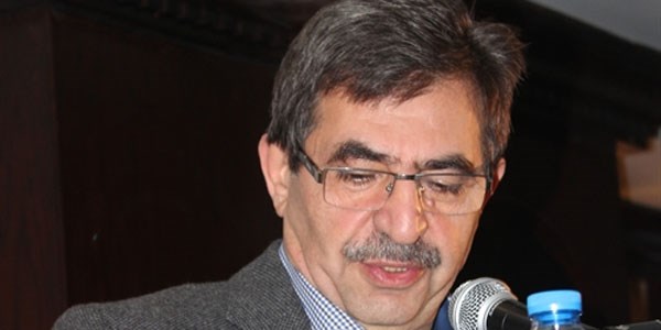 Güllüce: Her şeyin fanatikliği kötüdür/ Video