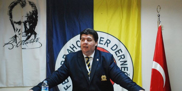 Yeniden seçilince 47 bin TL alacağını derneğe bağışladı