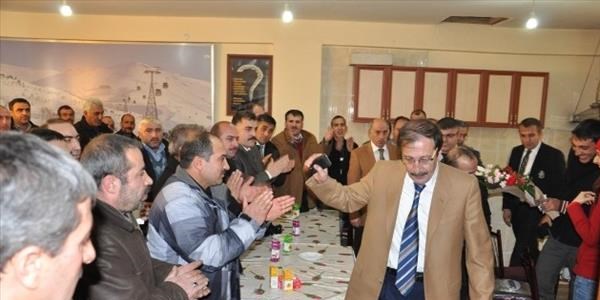 Palandöken Belediyesi işçilerine 548 TL zam