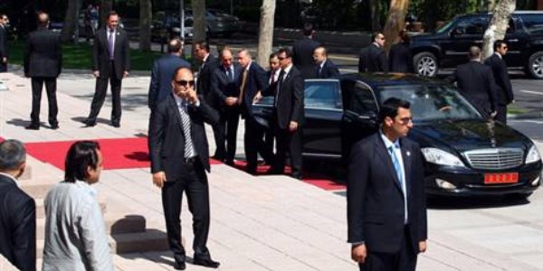 Başbakan'ın yakın korumaları görevden alındı