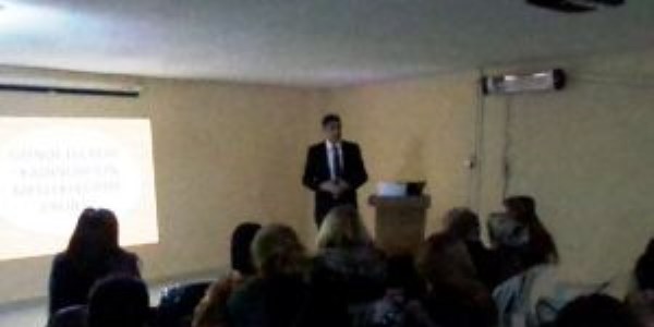 I�d�r'da kad�nlara seminer