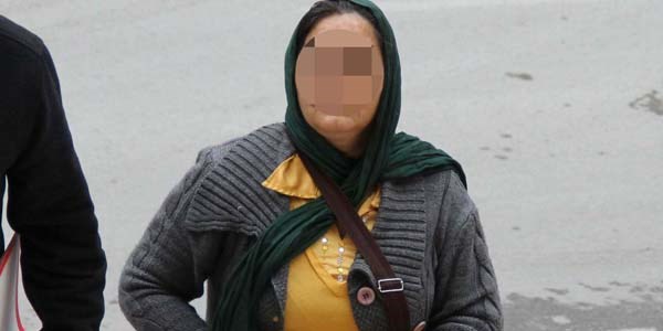 Adliyede gözaltına alınan kadın ağladı