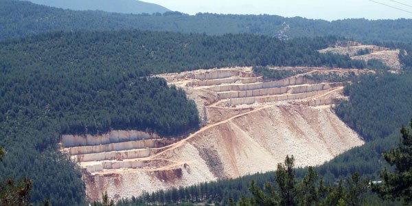 Orman alanlarndaki maden sahalar rehabilite edilecek
