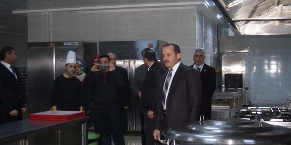 MŞÜ öğrencileri 1 liradan yemek yiyor