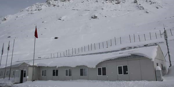Ovit Tüneli'ne çığ koruması