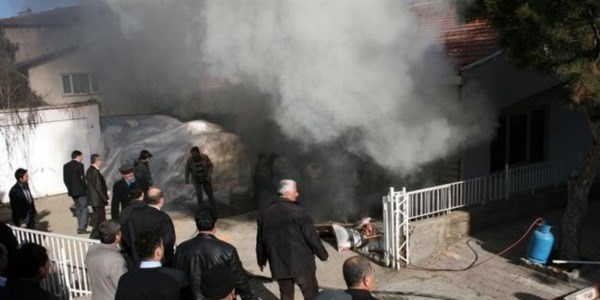 Bankanın kazan dairesi yandı