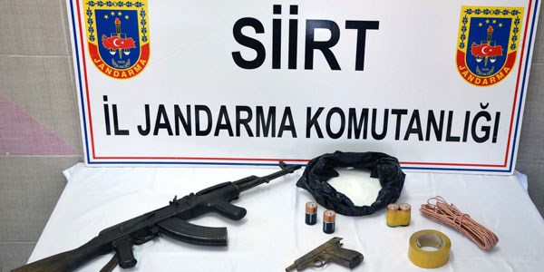 Mağarada mühimmat bulundu