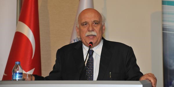 Avc� ve Eker'den umre yalanlamas�