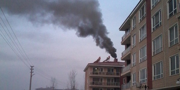 Bart�n'da hava kirlili�i had safhada