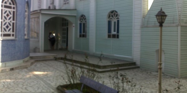 Caminin ses sistemi çalındı