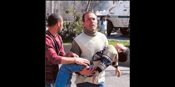 O polislere m�ebbet istendi