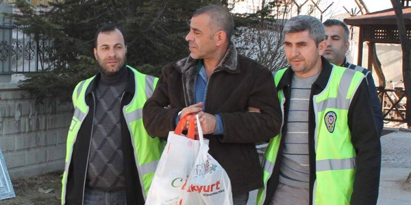 Firari, evini kiralamak isterken yakalandı