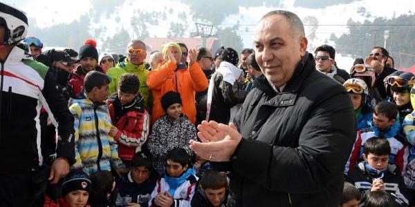 Palandöken'de protesto yürüyüşü