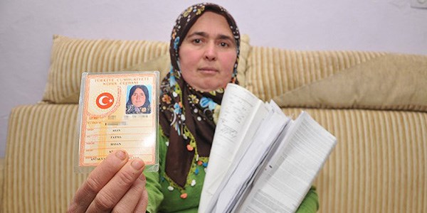 Kaybetti�i kimli�i hayat�n� karartt�