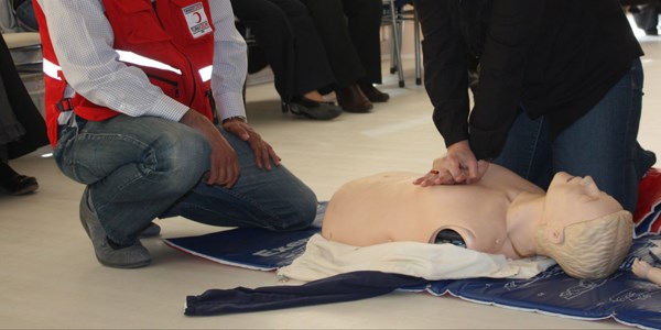 K�z�lay'dan 'ilkyard�m e�itimci' sertifika program�