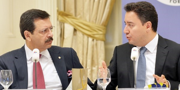Babacan, reel sekt�rle hasar tespit toplant�s� yapacak