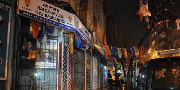 AK Parti se�im b�rosuna molotoflu sald�r�