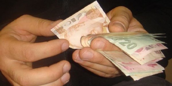 Ayn� olay nedeniyle kimine 8.777 TL kimine ise 415 TL �deniyor