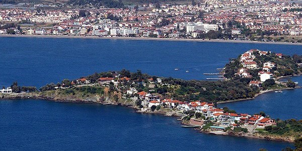 T�rkiye '��lg�n tan�t�mlar�yla' d�nyan�n ba��n� d�nd�recek