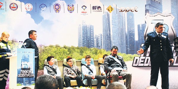 'Trafik Dedektifleri' �ekirdekten yeti�iyor