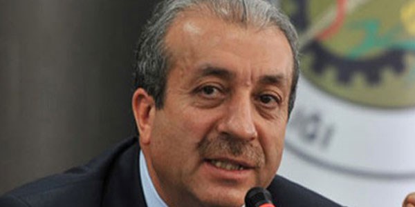 Mehdi Eker, süper bürokratı ne yaptı?