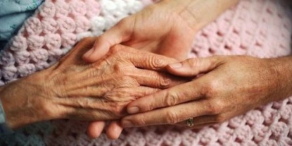 Yaşlılık unutkanlık için sebep değil!