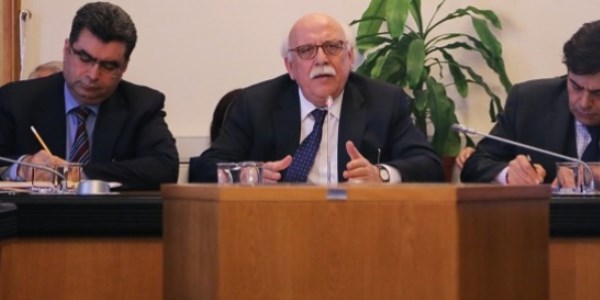 Dershanelere bir yıl daha ek süre