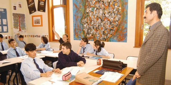 Lisede devamsızlık mahkemelik