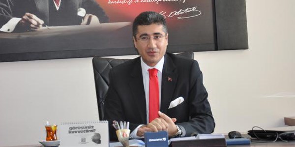 Kaymakam'dan ��retmenlere rapor uyar�s�