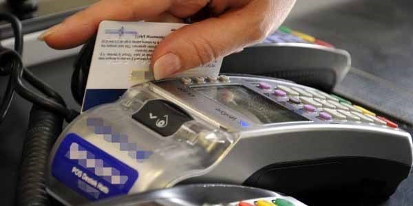 Taksitli sat��lar azald�