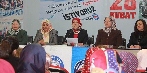 28 Şubat'ta 33 bin öğretmen fişlendi/ Video