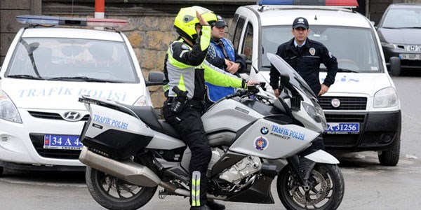 Bug�n ilk kez Ba�bakan'�n konvoyunda g�rev yapt�lar