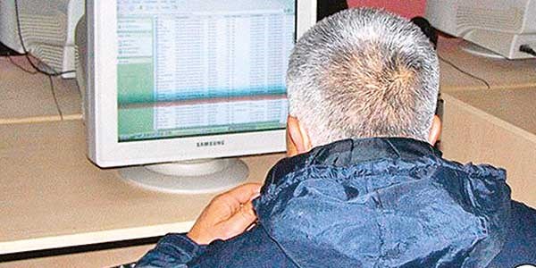 Tapeleri silen amir suçüstü yakalandı