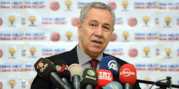 Arınç: Heybesinde küfürden başka bir şey yok