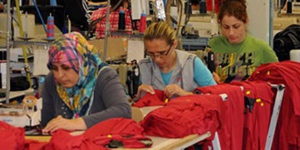 Kadın çalışanlar %30 az kazanıyor