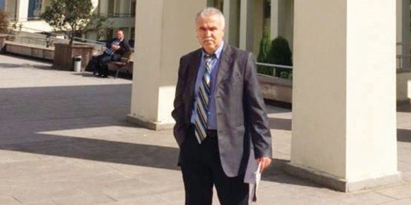 Dinlemeye kızan öğretmen mesleğini bıraktı