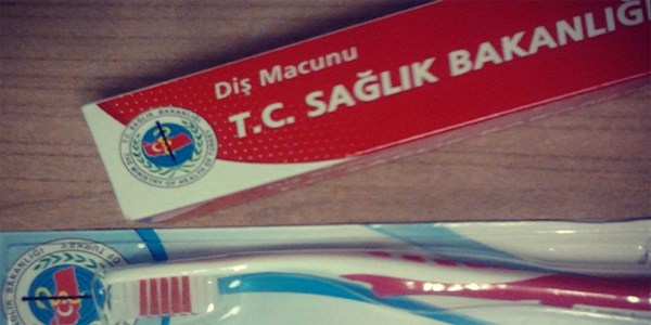 Sağlık Bakanlığı ücretsiz diş fırçası ve macunu dağıtacak