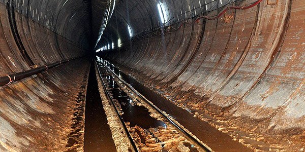 En uzun tünelde teknoloji süreyi 4 kat kısalttı