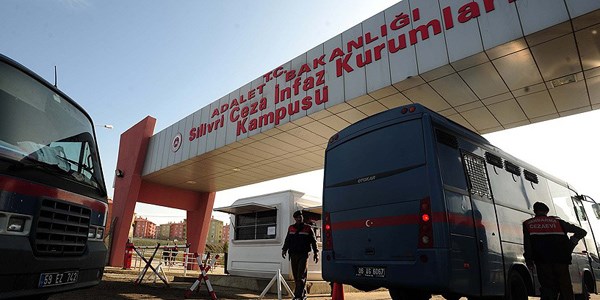 Ergenekon'da tahliye sayısı 35'e çıktı
