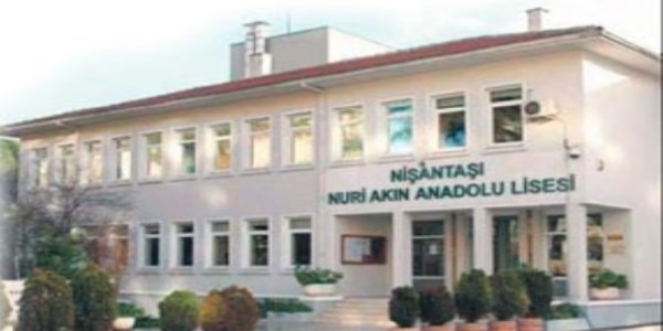 M�d�rle ��retmenin kavgas� mahkemelik