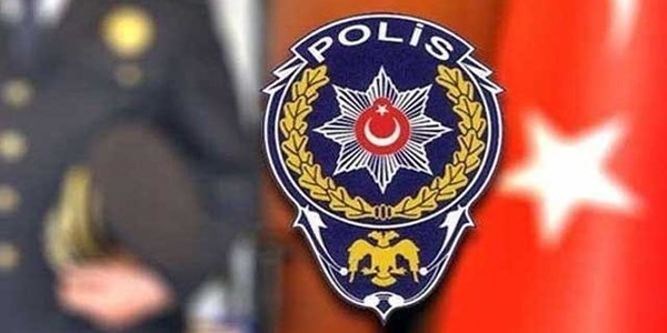 zmir'de 223 polisin grev yeri deitirildi