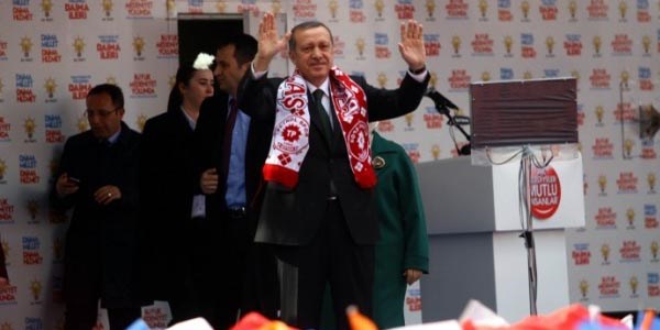 Erdoğan: Barış elde silahla olmaz