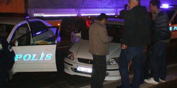 Aksaray'da polis polisi kovalad