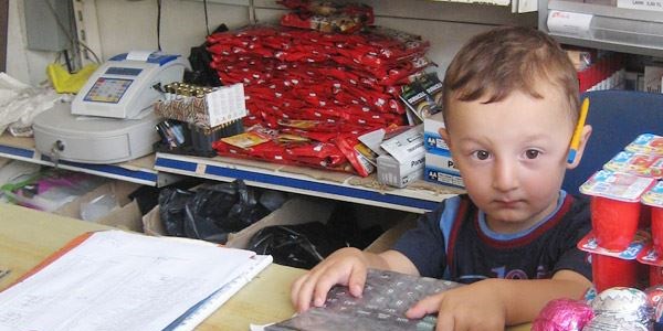 Bakkallar tarih değil 'gözde' oluyor