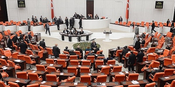 TBMM fezlekeler için olağanüstü toplanacak