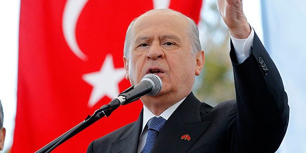 Bahçeli: Gençler sokağa yönelmemeli